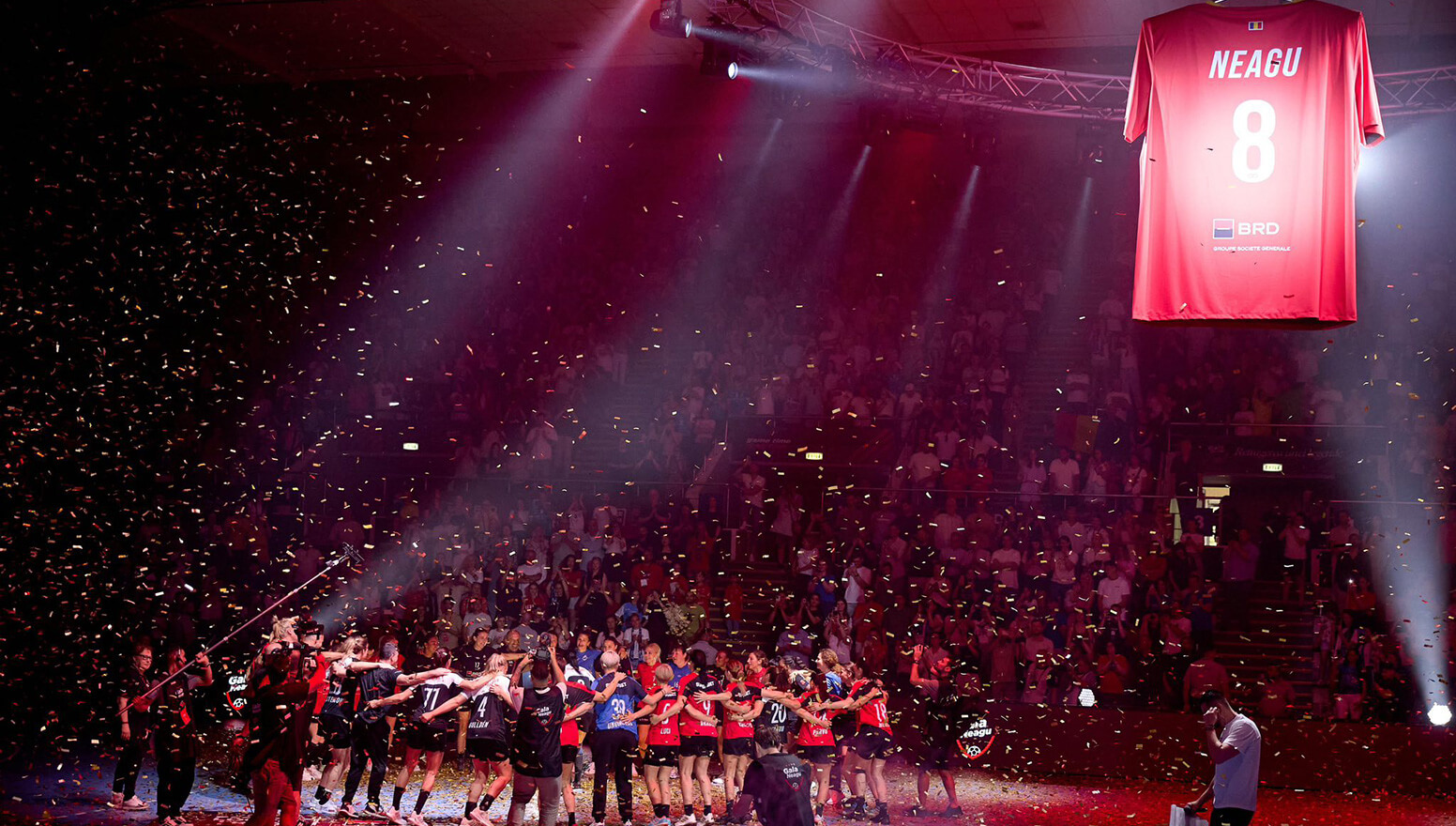 Gala Cristinei Neagu a fost despre recunoștință. A fost o privire spre trecut și un omagiu adus talentului, pasiunii, ambiției și nerenunțării